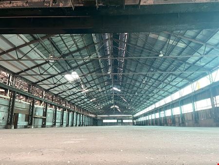 Clear Span, Crane-Served Building
