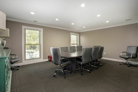 109 Laurens Rd