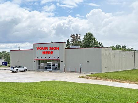 Freestanding Retail Building