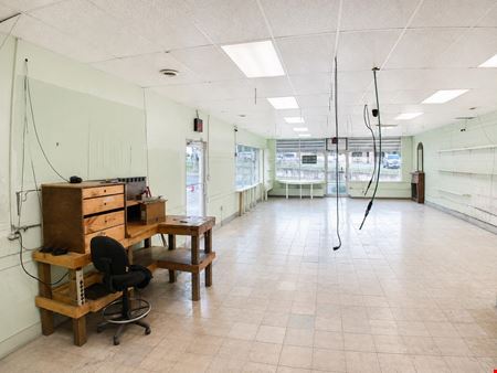 Commercial Retail Space - For Lease
