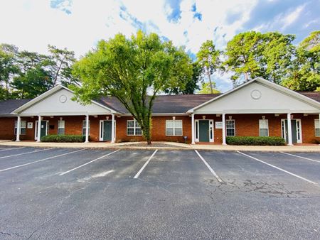 Office space for Rent at Pinewood Professional Center in Tallahassee