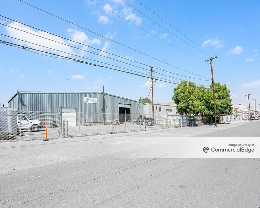 2401 South Delaware Street, Denver, CO 80223