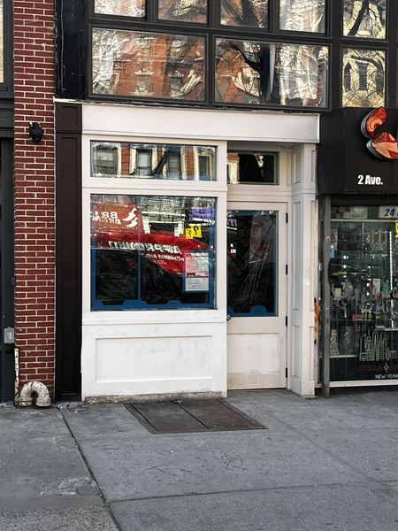 Restaurant space for Rent at 82 2nd Ave in New York