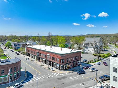 Retail space for Sale at Prominent Florence Investment Opportunity in Florence