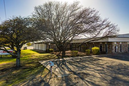 Commercial space at 6401 Imperial Dr in Waco
