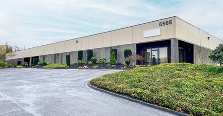 Commercial space at Gramark Business Park in Portland