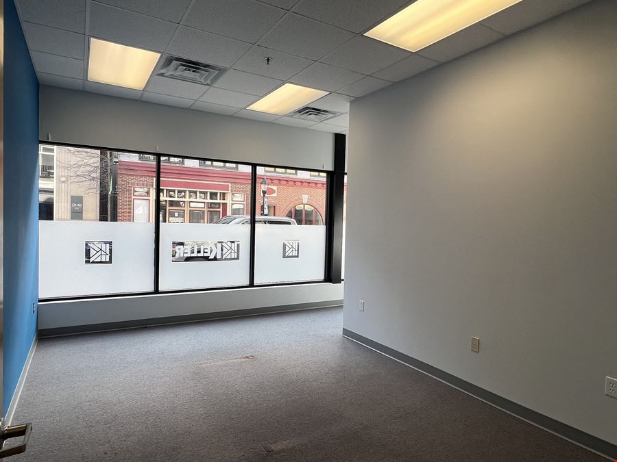 207 W Main St Unit 103