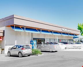Annadel Shopping Center