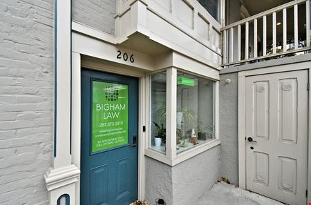 206 N Main St