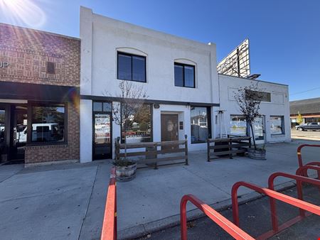 1519 W Main St