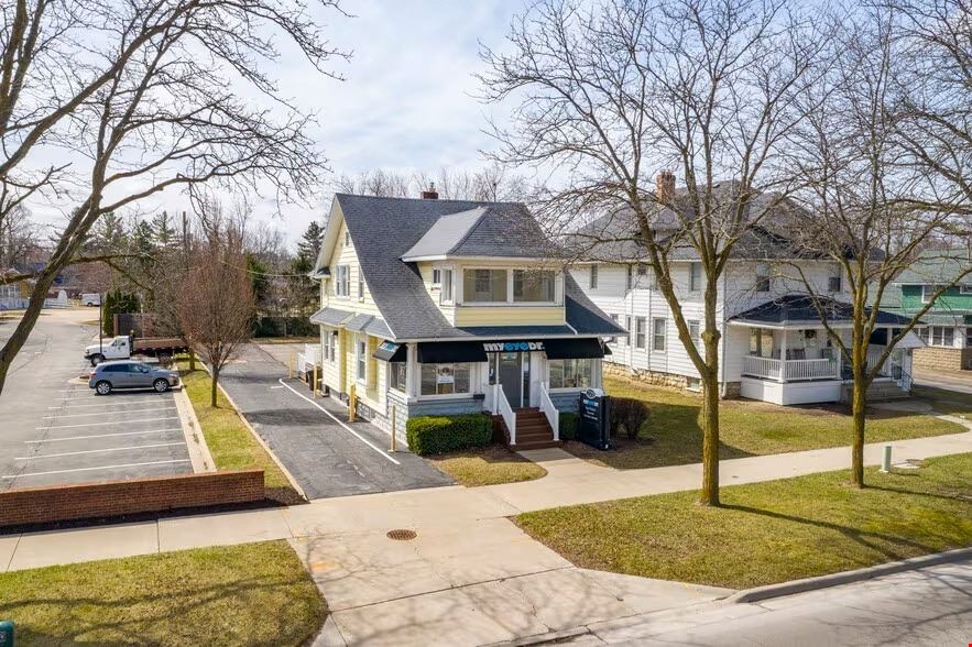 229 Tecumseh St