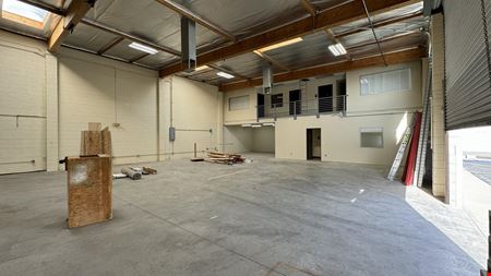 High-Image Industrial Facility | 20' Clear