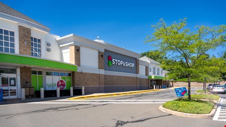 Retail space for Rent at Town Center Plaza in Berlin