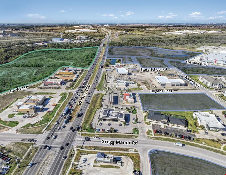 Las Entradas Mixed-Use Development