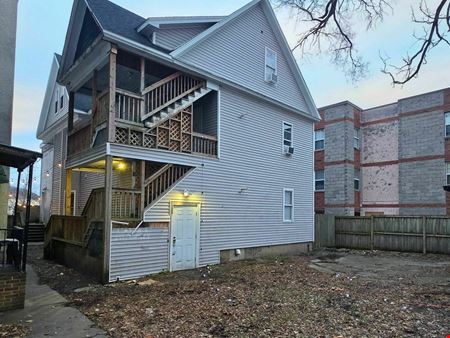 92 Henry St