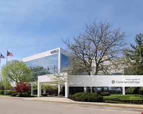 One Northlake Place