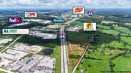 VacantLand space for Sale at +/- 8.5 acres with income, near Buc-ee's on I-44 in Strafford