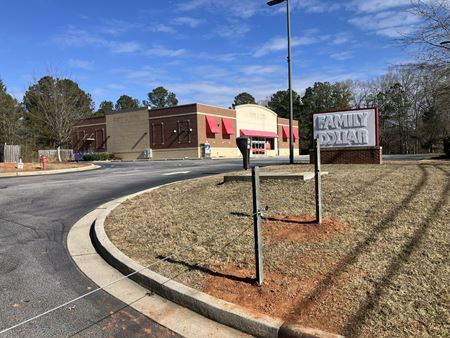 Commercial space at 3250 Highway 81 S in Covington