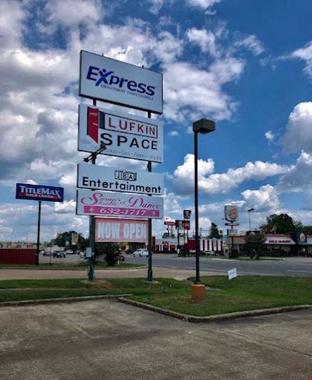 Commercial space at 210 South Timberland Drive in Lufkin