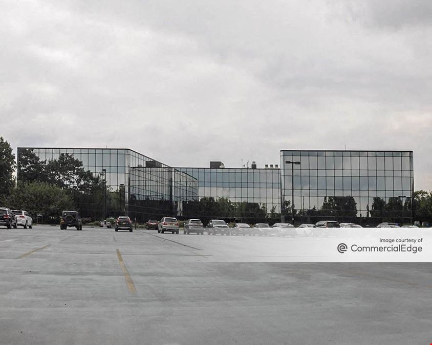 Intelligent Office (Melville) - Melville Office Plaza
