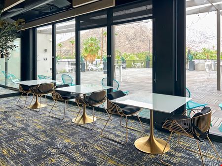 Regus - Palm Springs - Canyon Dr