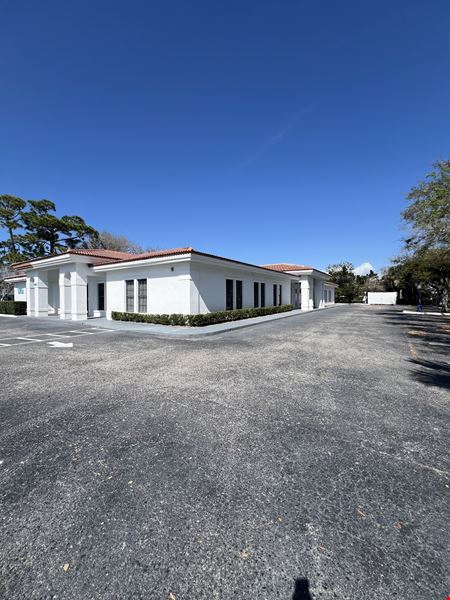 2520 North Tamiami Trail