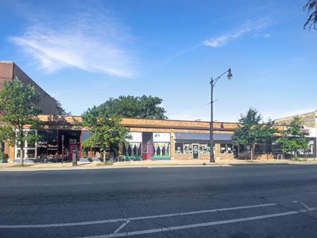 Retail space for Sale at 4350-4358 N Milwaukee in Chicago