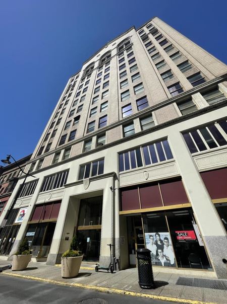 Mixed Use space for Rent at 17 Academy Street in Newark