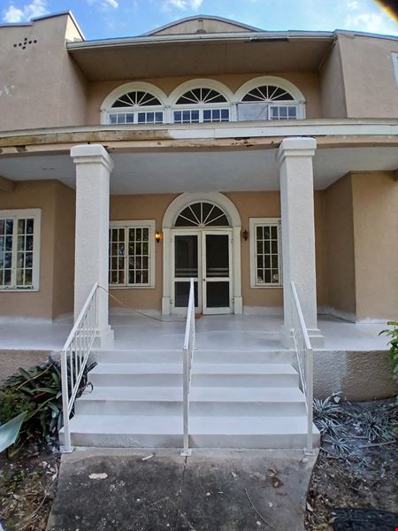 Multi-Family space for Sale at Historic Multifamily Building in Lake Wales