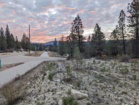 COMMERCIAL DEVELOPMENT LAND