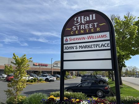 Hall Street Center