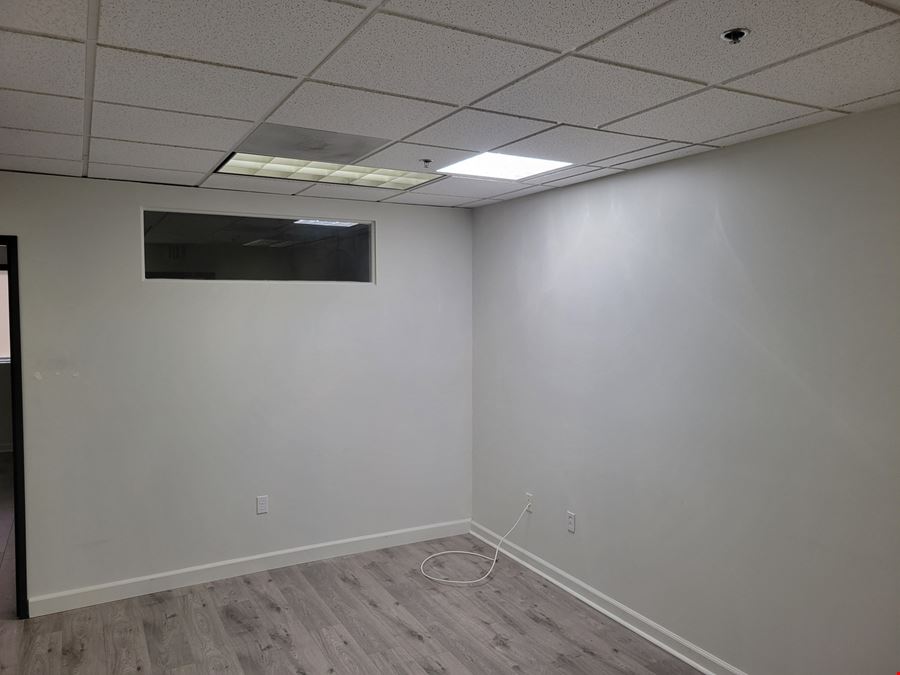 2626 Foothill Boulevard, Suite 208