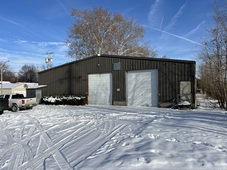 Industrial space for Rent at 2501 Blackhawk St in Davenport