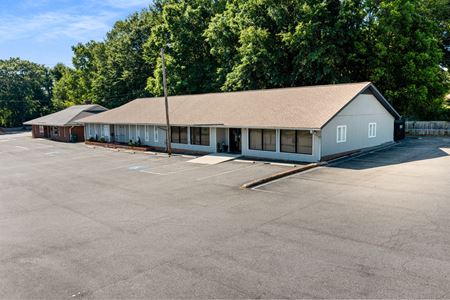 Office space for Sale at 910-916 E. Garrison Boulevard in Gastonia