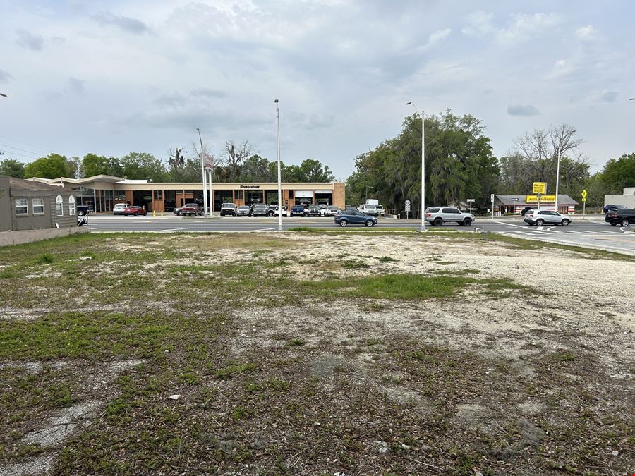 207 S. Pine Ave VACANT LAND SALE