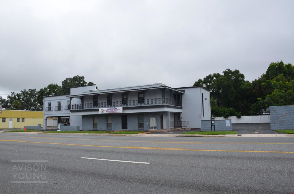 723 E Colonial Drive