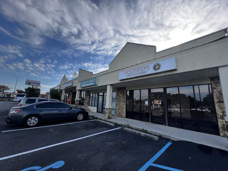 Edisto Gardens Retail Plaza for Sale in Orangeburg, SC 1295 John C