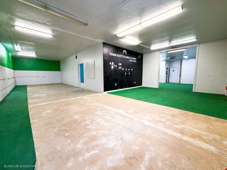 3707 SW 42nd Ave - Conditioned Flex Space