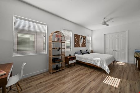 610 E Roosevelt St Unit 141 Mixed Use