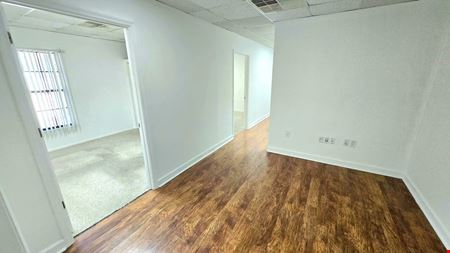 Spacious Office or Retail with great visibility!