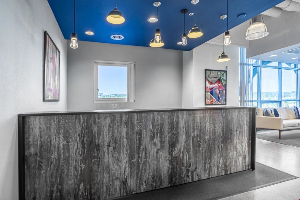 Regus - Beaverton Round