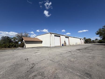Industrial space for Rent at 15865 Brothers Ct in Fort Myers
