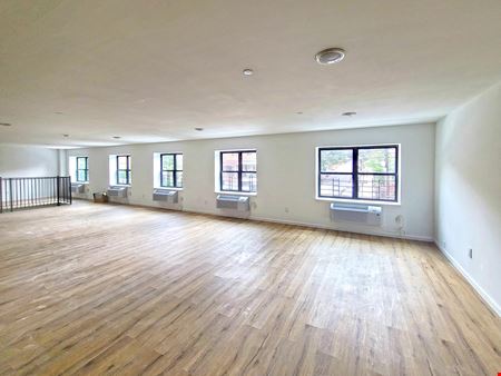 2,050 SF | 3923 Carpenter Avenue | Two-Level Office for Lease - Ideal for Medical, Educational, and Non-Profit Use