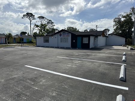 Freestanding Office/Retail on 1/2 Acre