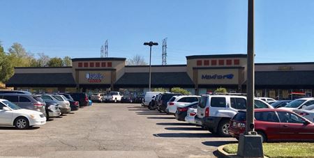Retail space for Rent at Yorkshire Square in Memphis
