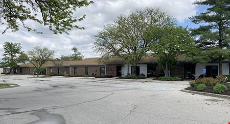 Lake Plaza Business Center