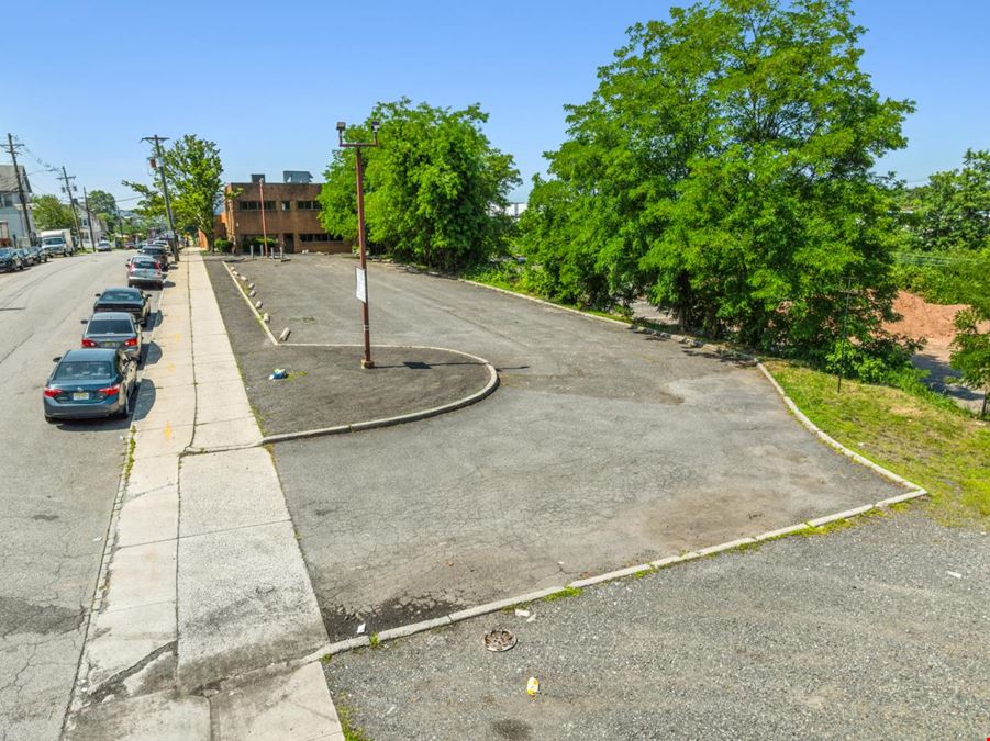 201 2nd St, Perth Amboy