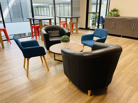 Office space for Rent at 222 Pennbright Plaza in Houston