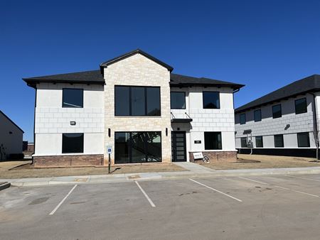 Office space for Rent at 7619 E 126th St in Bixby