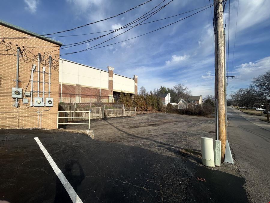 9701 Manchester Rd
